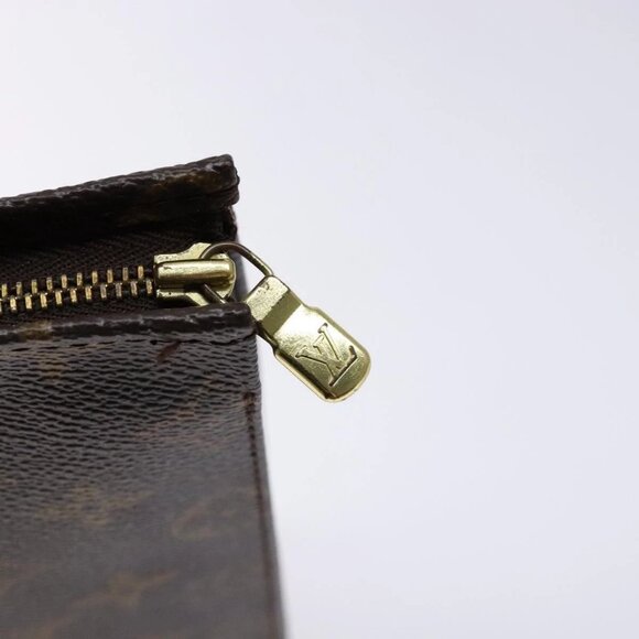 LOUIS VUITTON Monogram Poche Toilette 26 Pouch - Picture 9 of 14